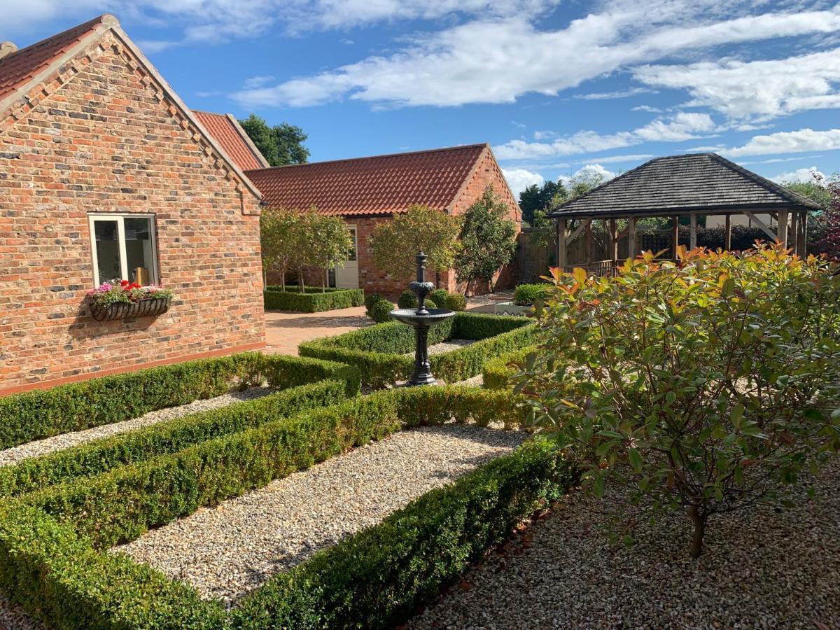 Meals Farm Holiday Cottages - The Stables North Somercotes Εξωτερικό φωτογραφία